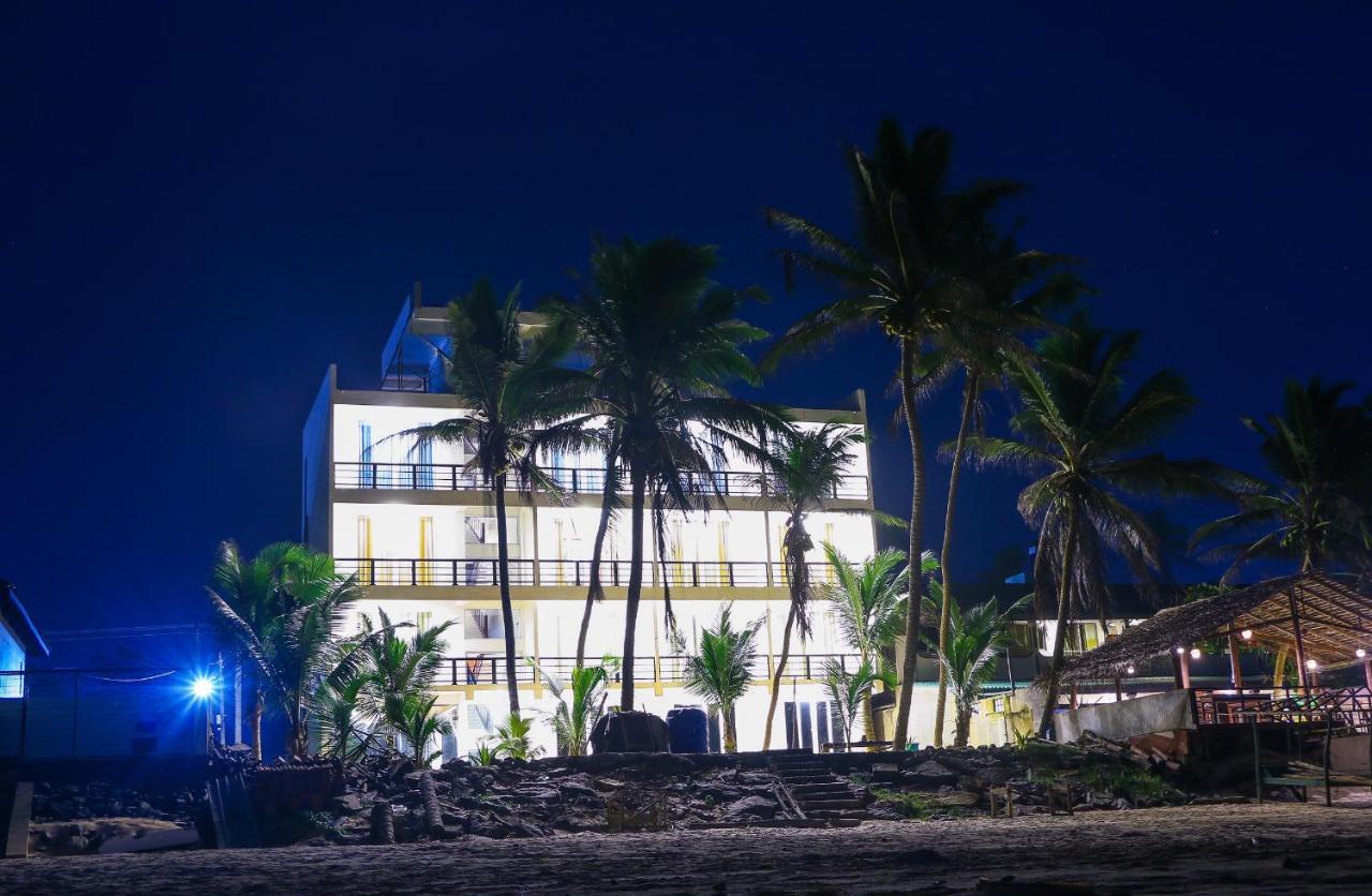 Ocean Edge Hikka Hotel Hikkaduwa Exterior foto
